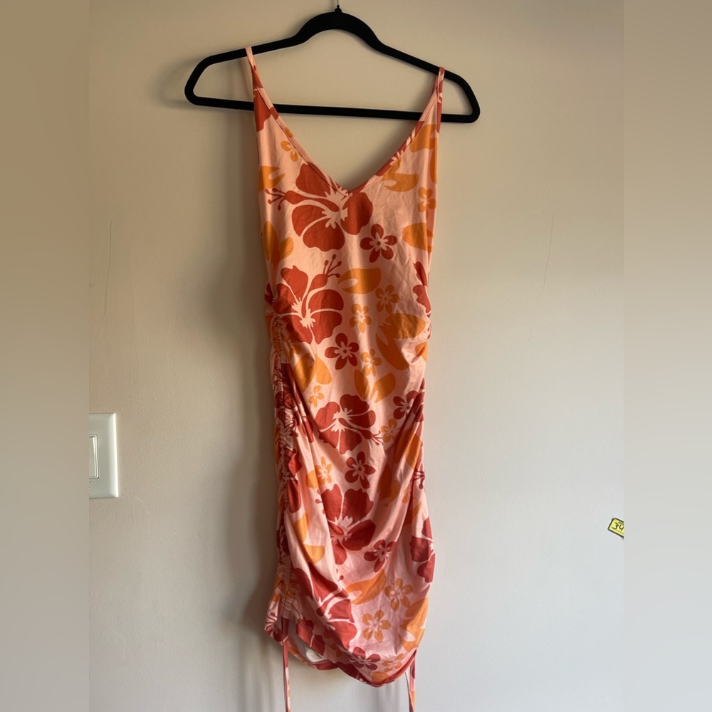 Pink Hawaiian floral dress